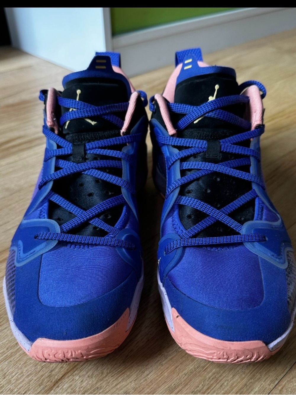 Air Jordan 37 Low “Till Dawn” (Size 10)
Sneakers